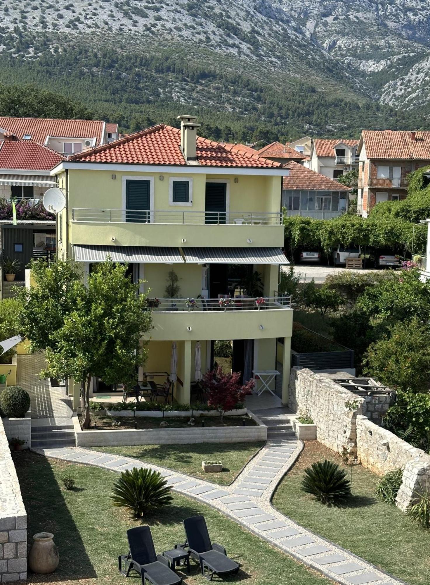 Apartmani Dora I Kati Orebić Exteriör bild